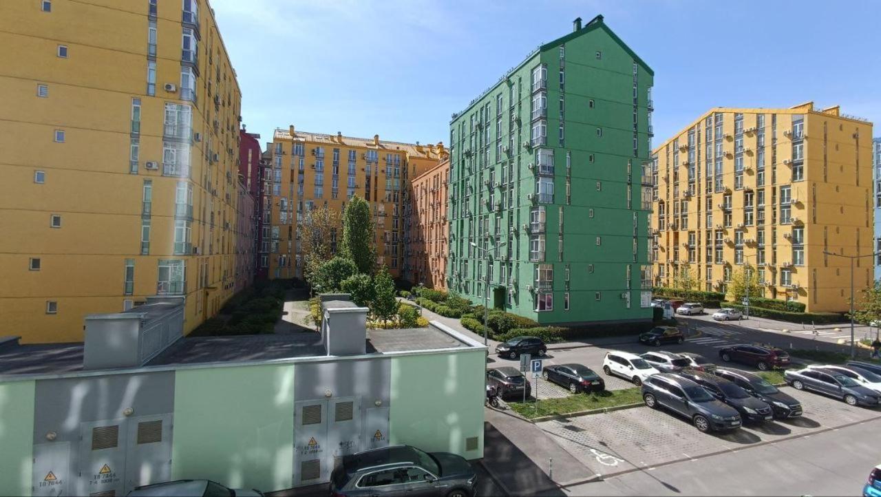 Зручна Квартира В Жк Комфорт Таун Kyiv Exterior foto